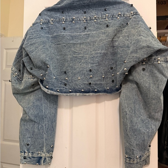 Women's Cropped Studded Denim Jacket - Light Blue - Picture 2 of 4